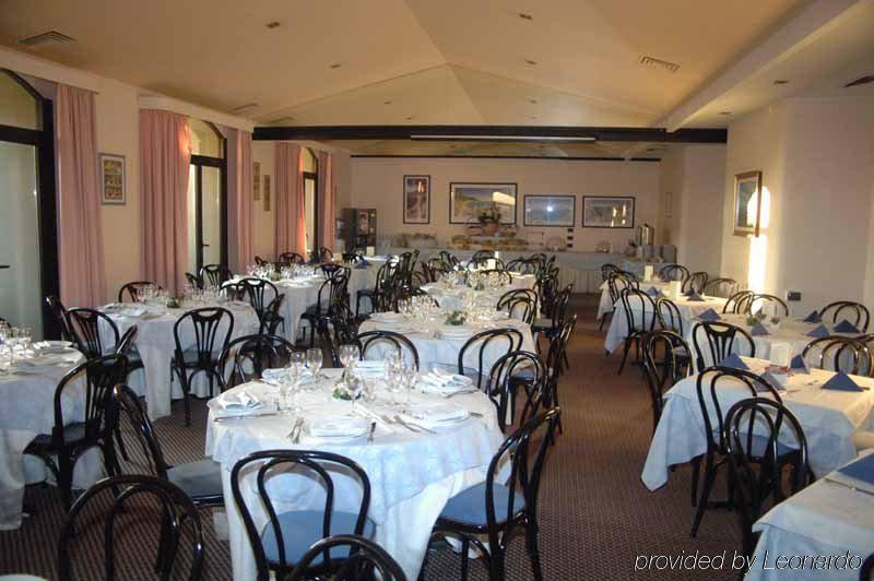 Balletti Palace Hotel Витербо Ресторан фото